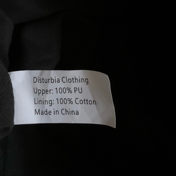 Disturbia Matte Black Dot purse - Picture 10 of 12